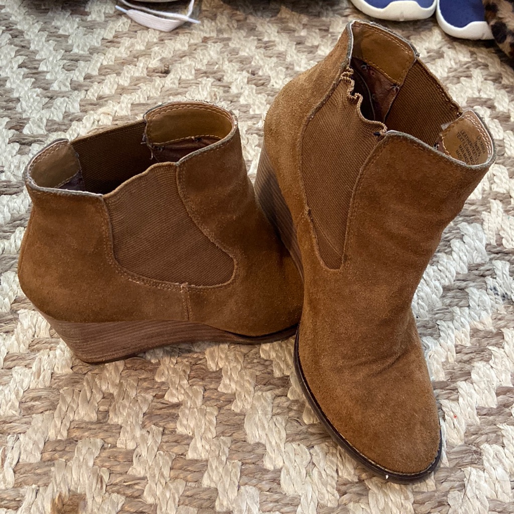Lucky Brand Booties Size 7